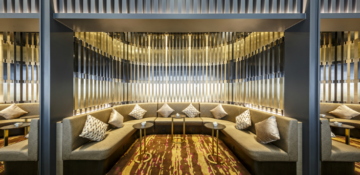 No. 77 China Eastern Lounge 