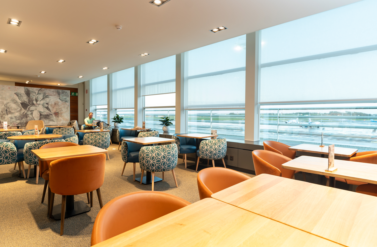 Diamond Lounge B