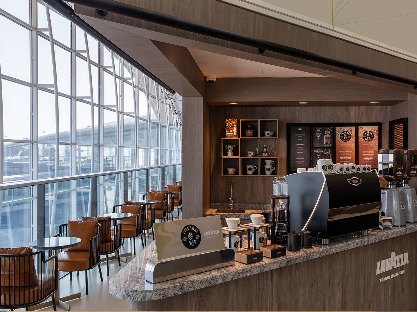 Plaza Premium Lounge Near Gate 60