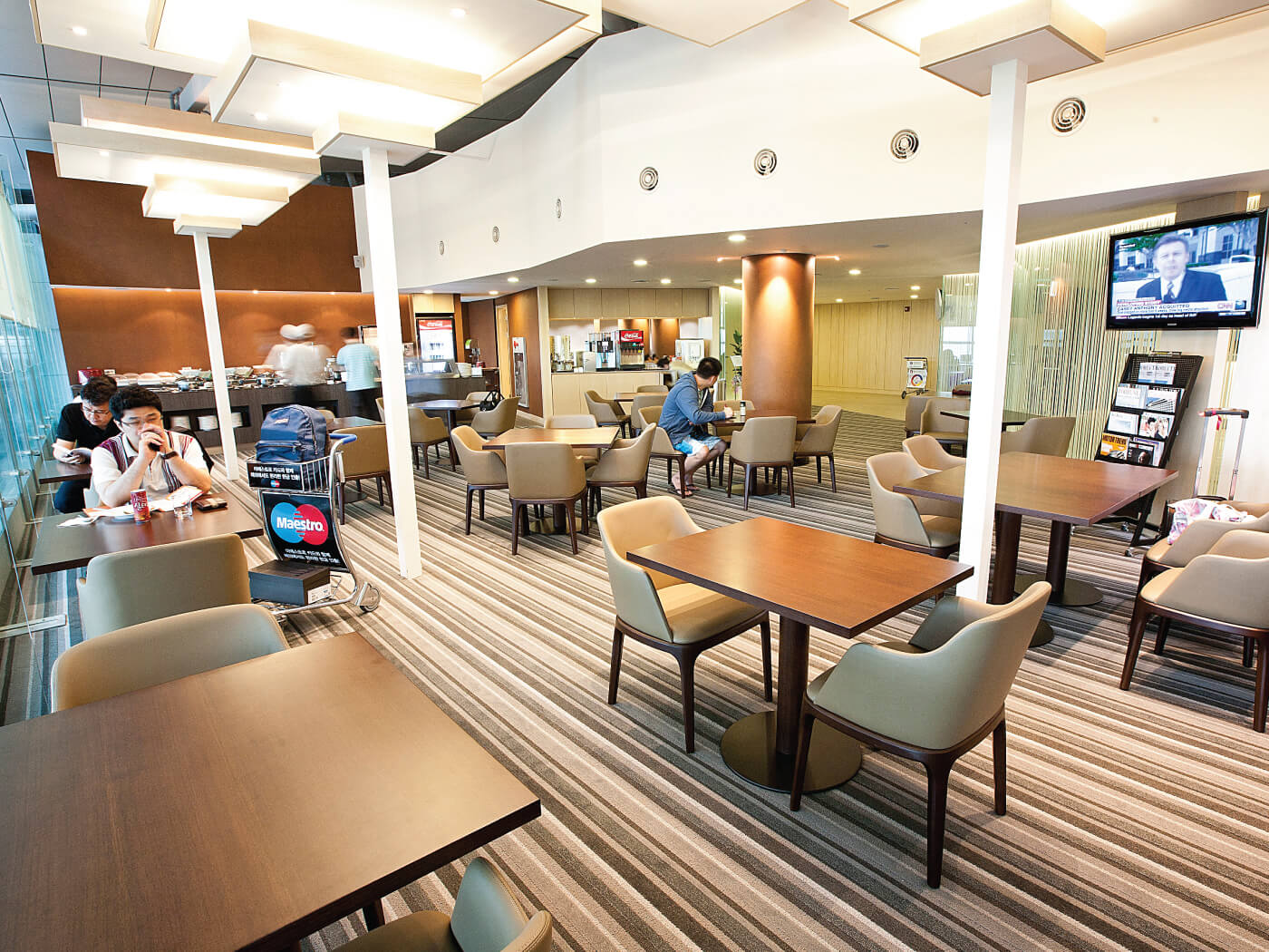 Matina Lounge